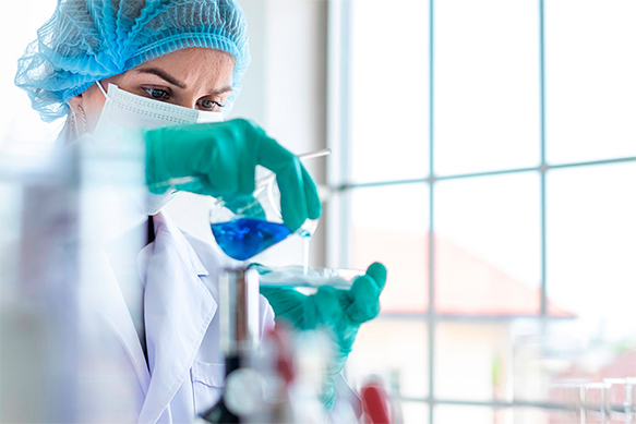 Manipulação de fórmulas em laboratório